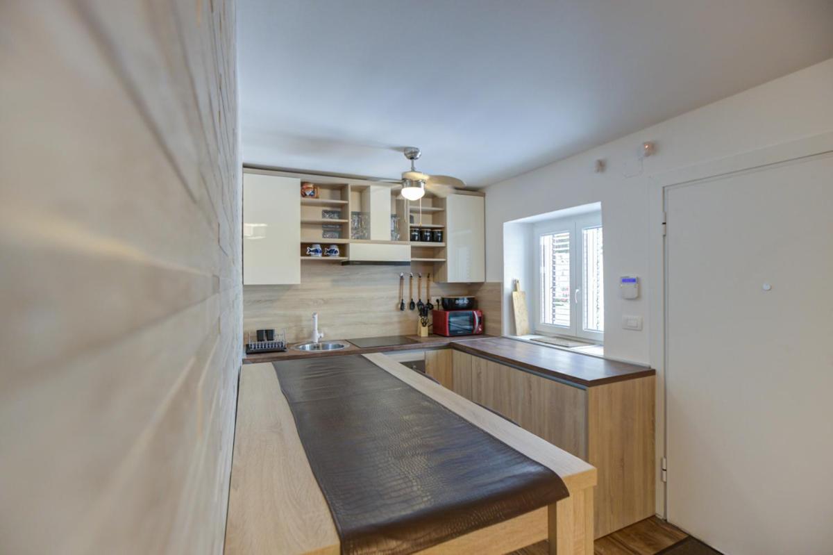 Cvrk Family House Нови-Винодолски Экстерьер фото