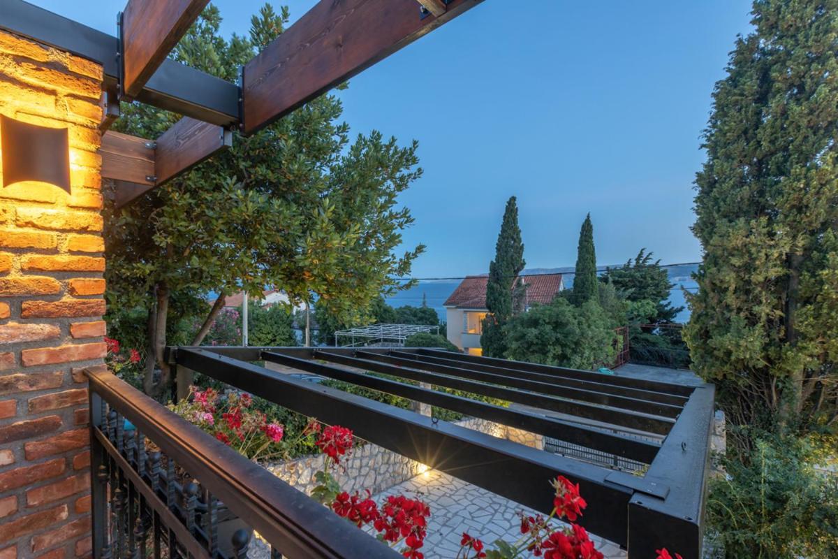 Cvrk Family House Нови-Винодолски Экстерьер фото